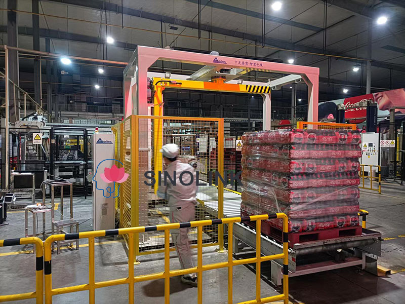 Envolvedora de brazo rotativo completamente automática