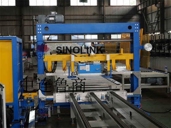 Tipo de clip automático Color Acero Teja (placa de perfil) Materiales de construcción Bloques de madera Sistema de flejado