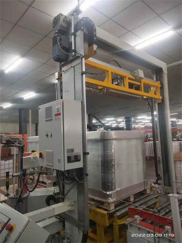 Máquina flejadora vertical de paletas completamente automática