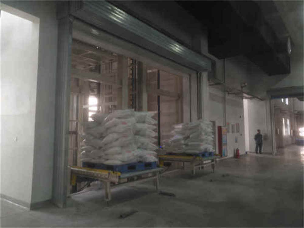 Transportador de elevación vertical de carga pesada no tripulado completamente automático