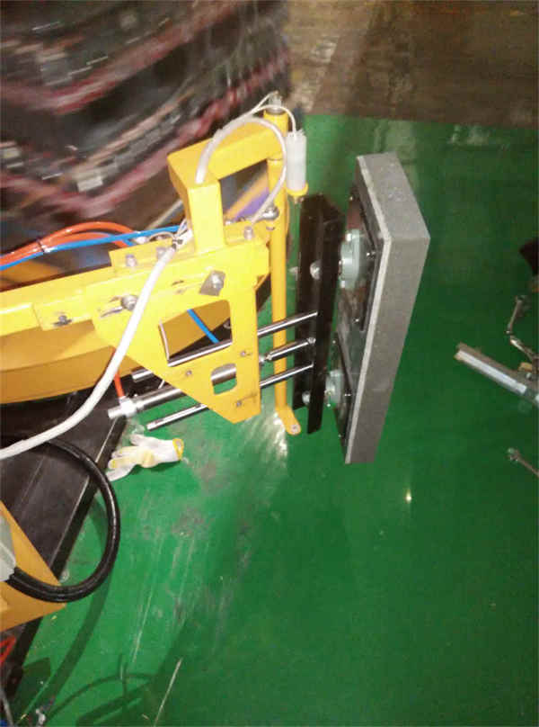 Máquina empacadora de paletas completamente automática T1650FZ