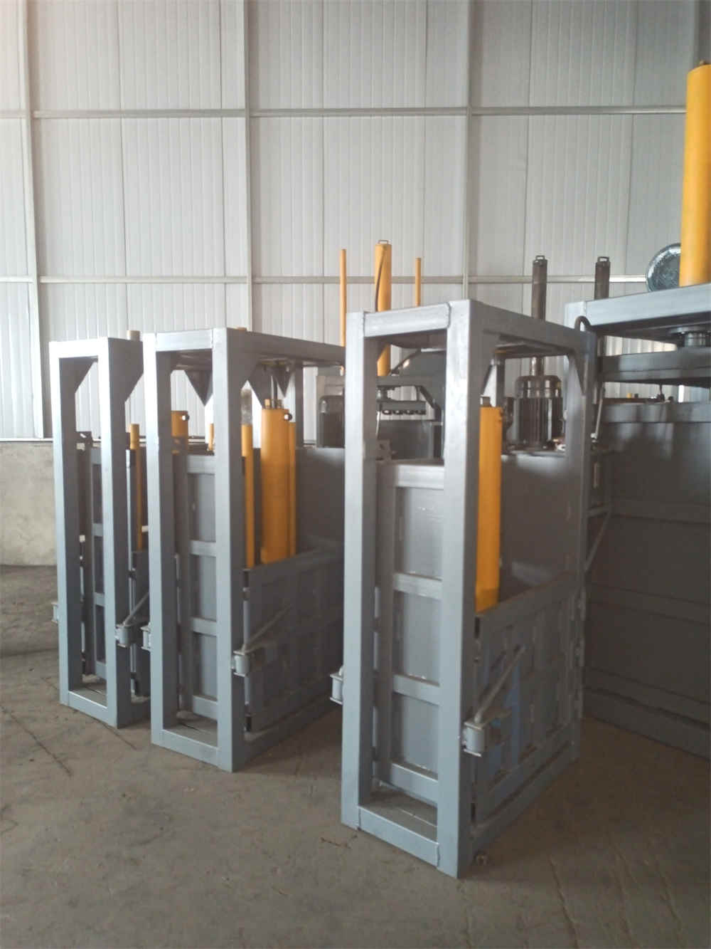 Máquina empacadora hidráulica completamente automática