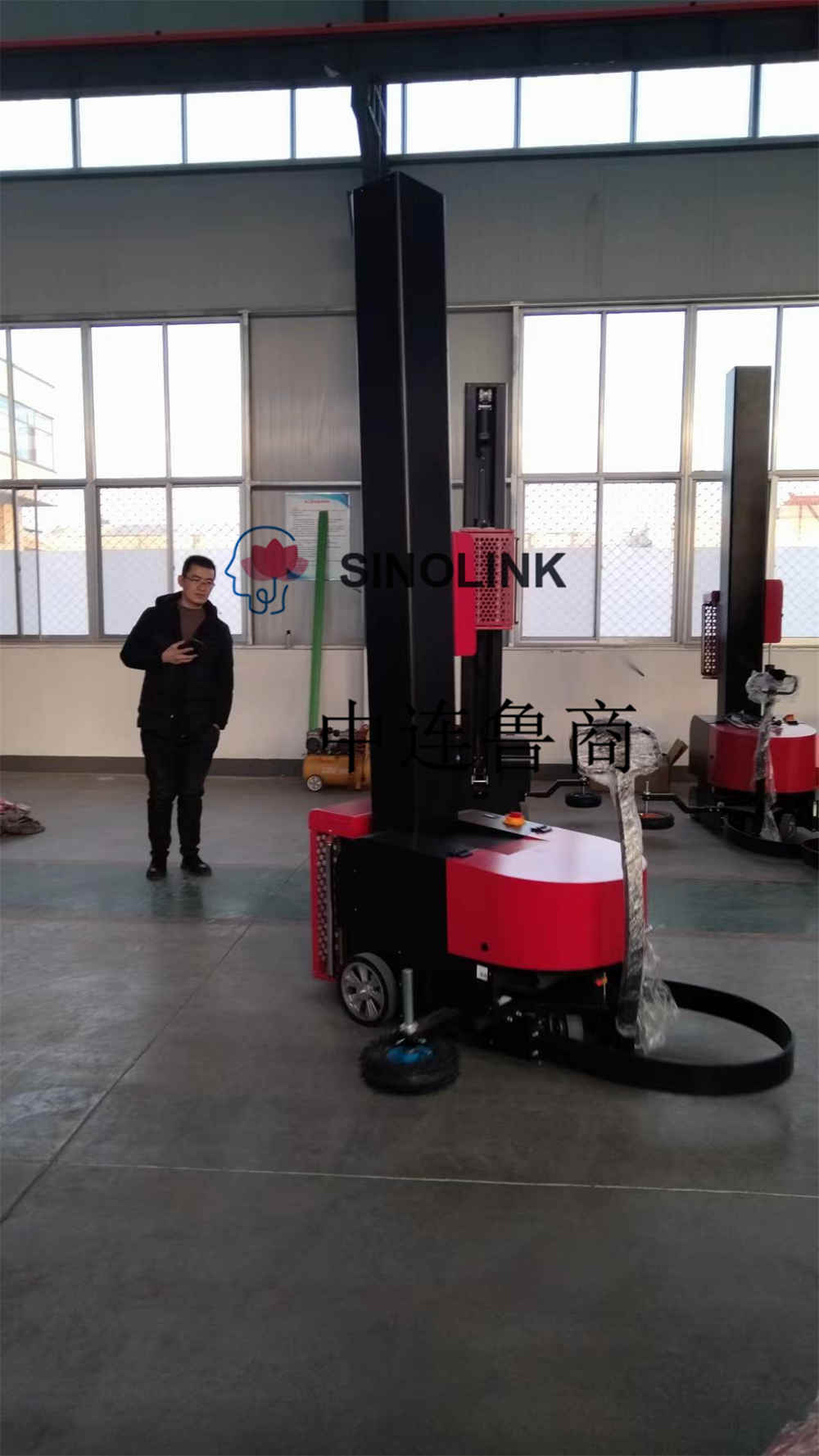 Máquina de embalaje tipo auto-andante