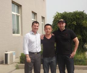 Clientes de Australia por firmar el acuerdo sobre el pedido de 50 juegos de máquinas envolvedoras