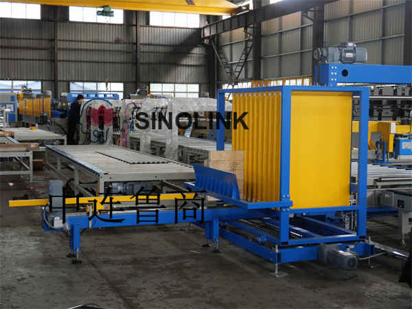 Automatic Clip Type Color Steel Tile (Profile Plate) Building Materials Wooden Blocks Strapping System