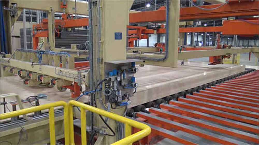 Sistema inteligente de clasificación y transmisión automática para tablero hecho por el hombre