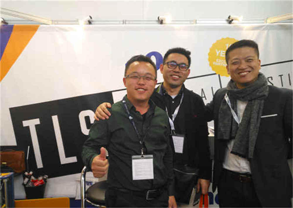 Exposición de maquinaria de empaque, embalaje y confitería trienal (Interpack 2017) en Dusseldorf, Alemania, Exposición de maquinaria de empaque, embalaje y confitería trienal (Interpack 2017) en Dusseldorf, Alemania,