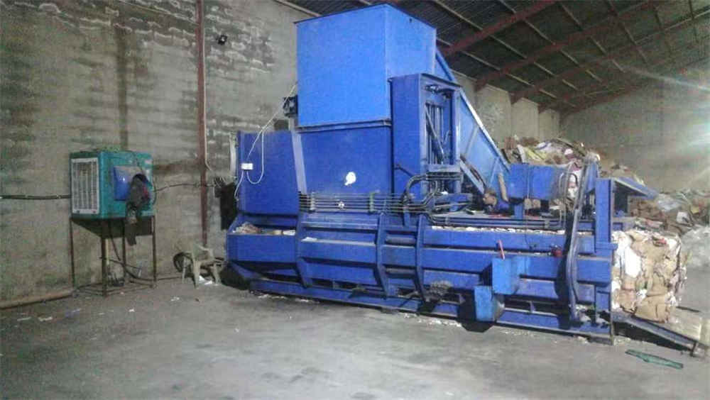 Máquina empacadora hidráulica completamente automática Fully Automatic Hydraulic Baler Machine