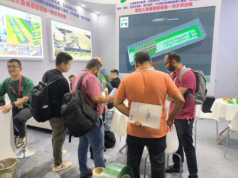 Pakistan Clients Discussing Automatic Sorting And Packaging Storage System For Manmade Board