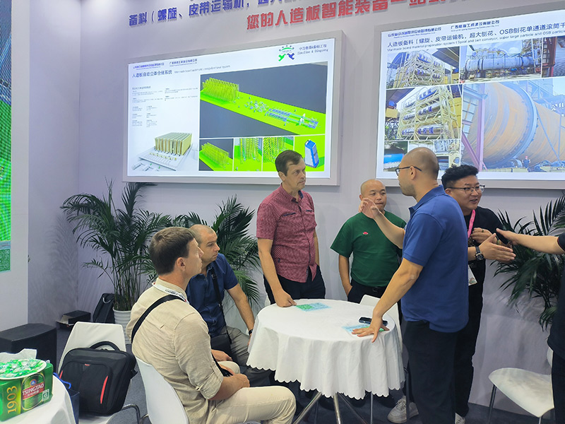 Feria internacional de maquinaria para muebles y maquinaria para trabajar la madera de Shanghai Shanghai International Furniture Machinery&Woodworking Machinery Fair